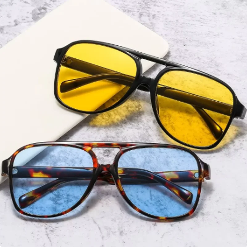 Unisex Moda Güneş Gözlüğü UV40 - Women'S Fashion Of The 70S incelemesi ve fiyatı