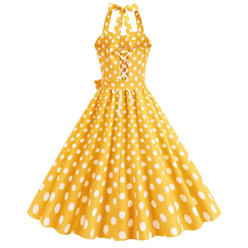 Kadınlar için 50'ler Rockabill - Women'S Fashion Of The 50S incelemesi ve fiyatı