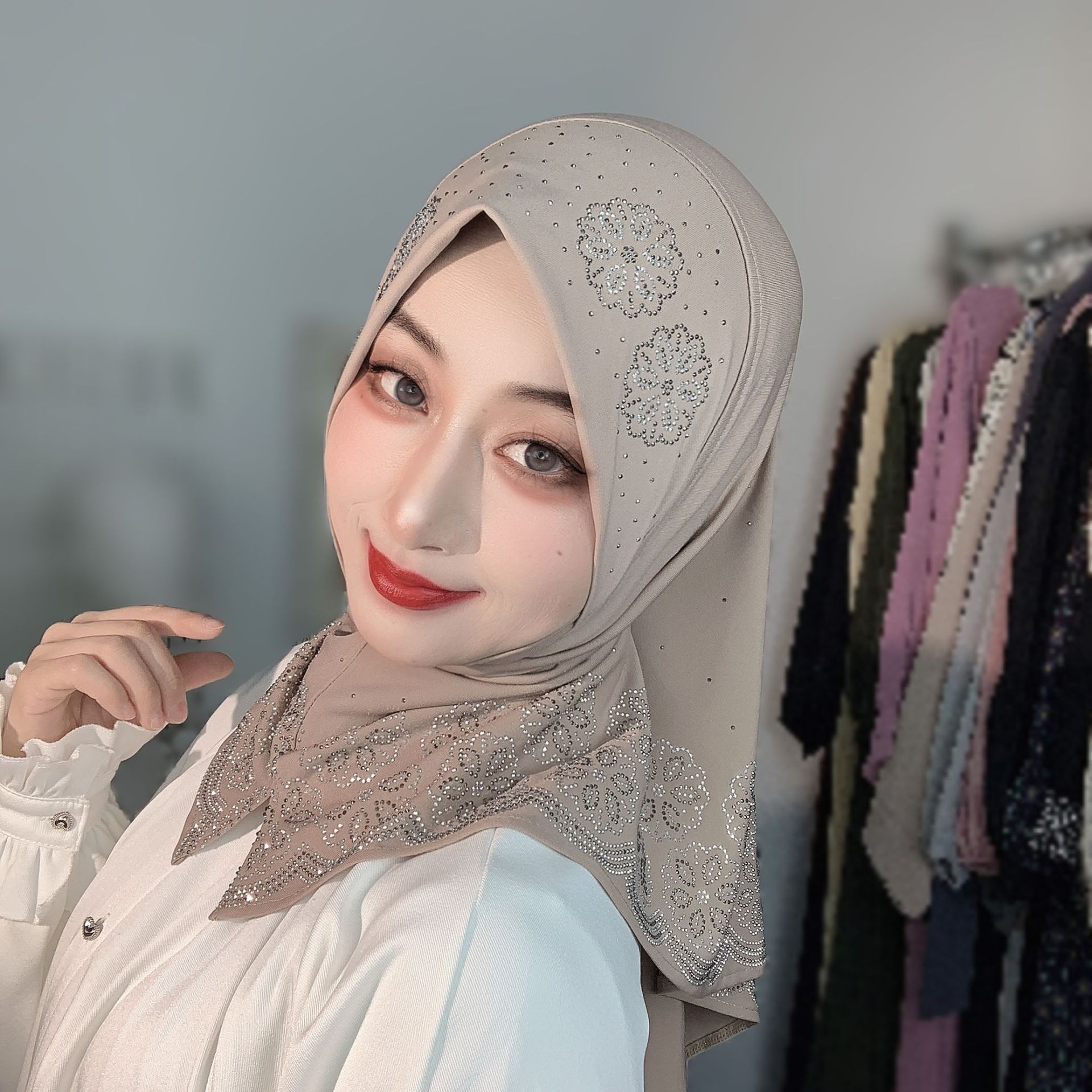 Hazır Giyim Müslüman Başörtüsü - Women Fashion Wear incelemesi ve fiyatı